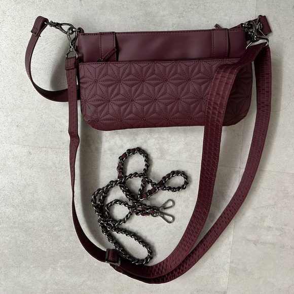 New Lug Flyer Satin Luxe VL Convertible Crossbody Bag in Wine - Picture 4 of 5